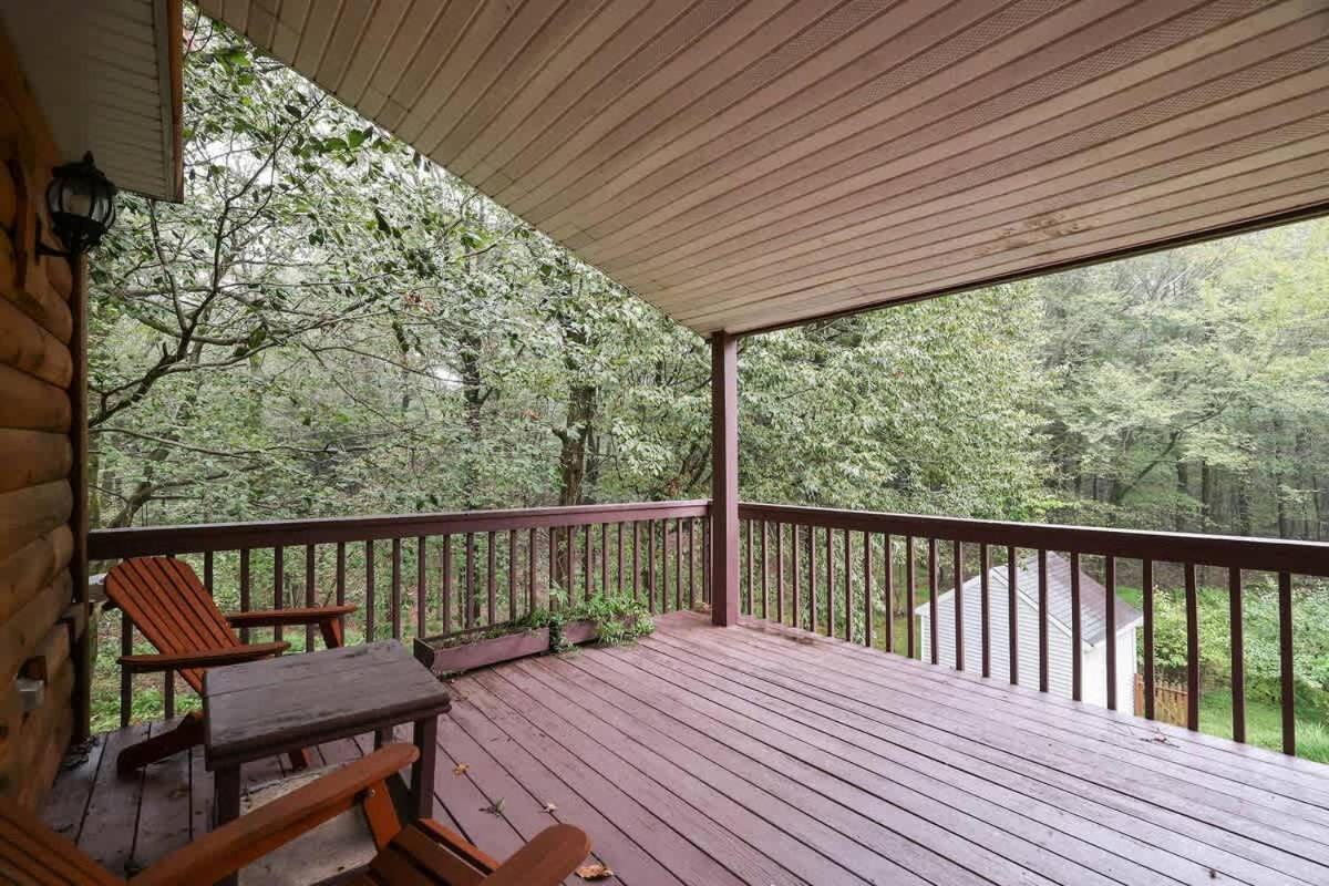 Relax In Blakeslee - Spacious 5Br Home With Bbq Bagian luar foto
